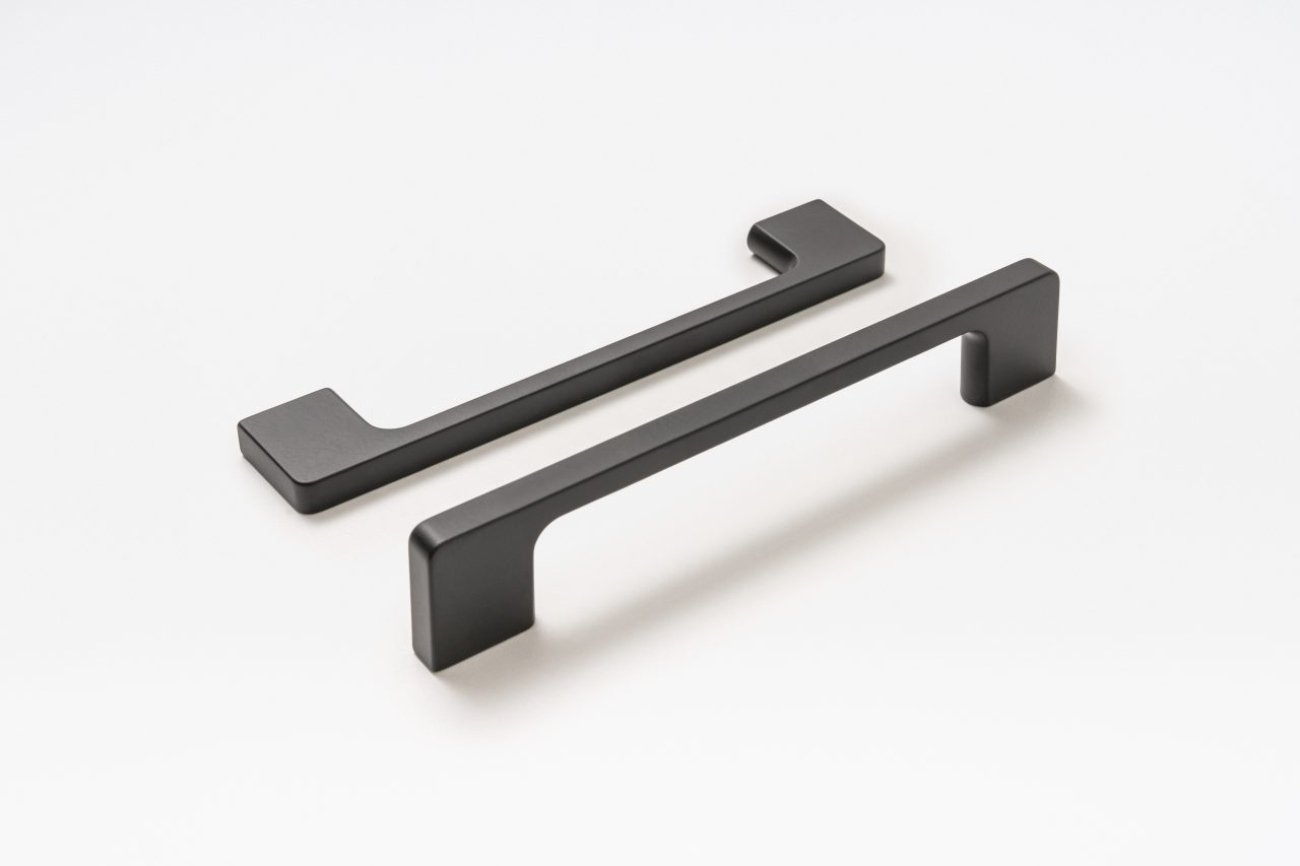 Extra Handgrepen Voor Kasten Additional Handles For Storage
