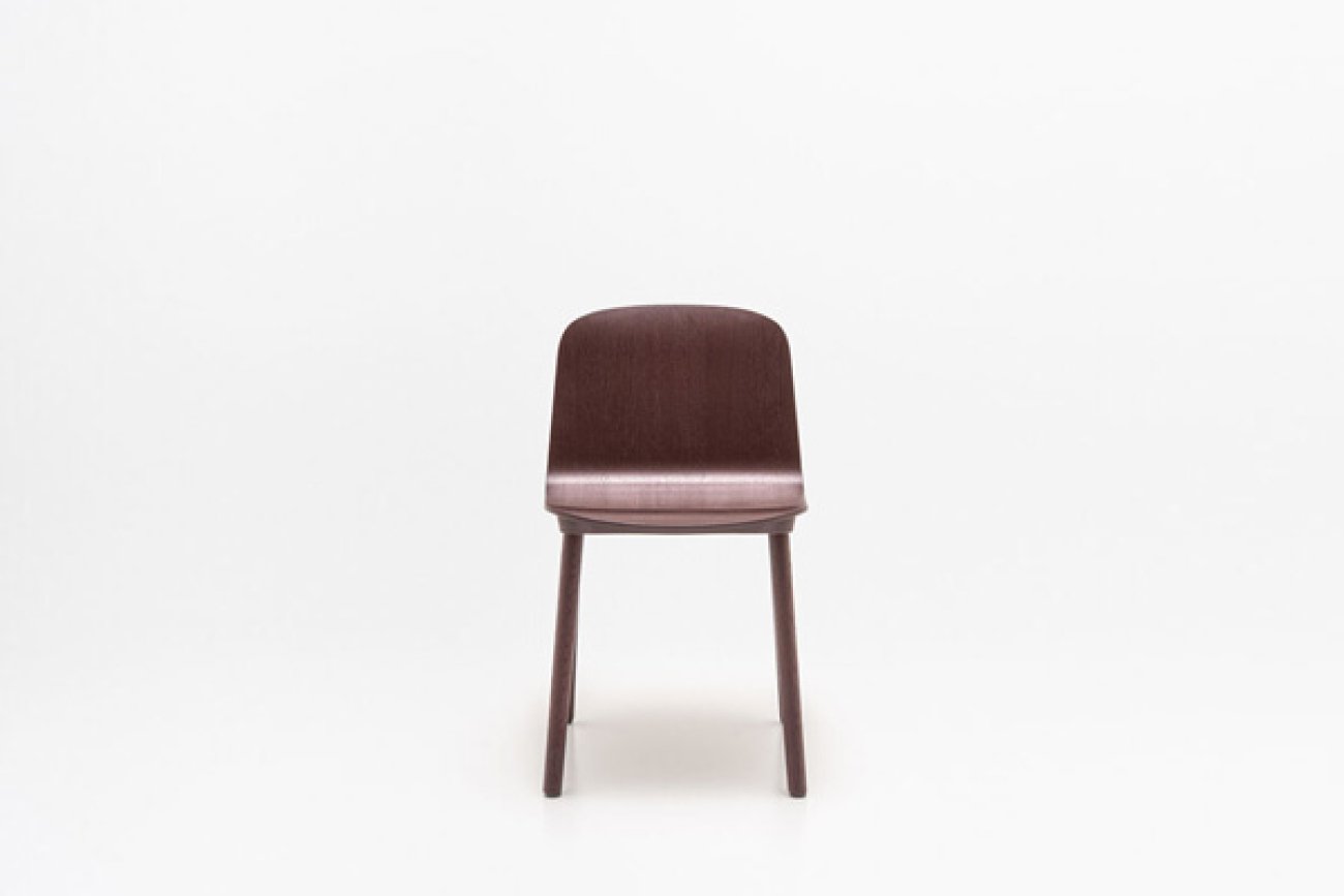 Plywood Chair With A Wooden Base Nud