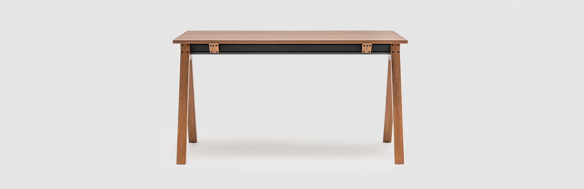 Hoge tafel Viga - lookbook