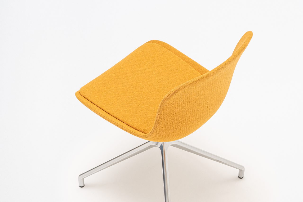 Silla Con Base De Aluminio Pulido Baltic 2 Classic