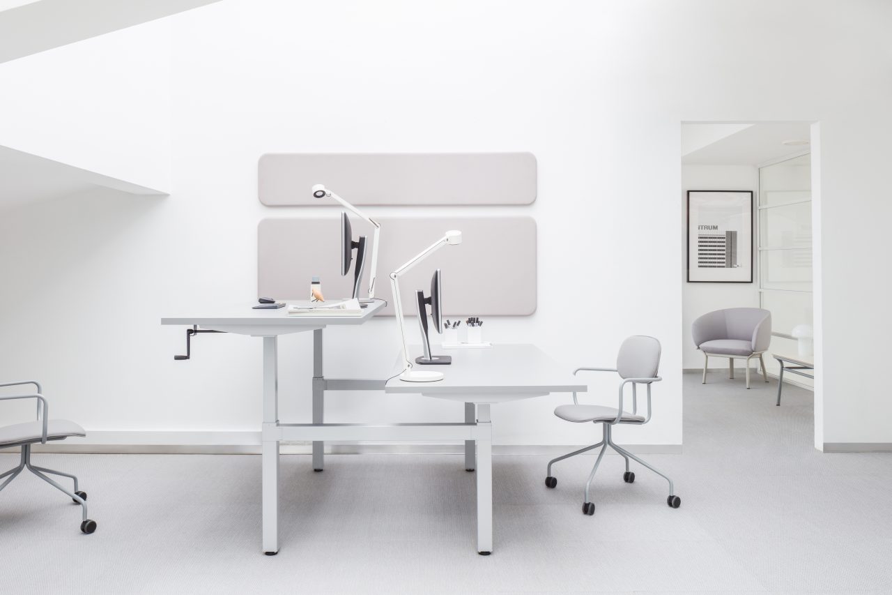 Scrivania Bench Regolabile A Manovella Ogi Drive Bench