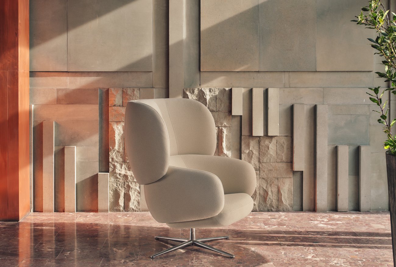 Poltrona Con Poggiatesta Con Base Girevole Grand Grace
