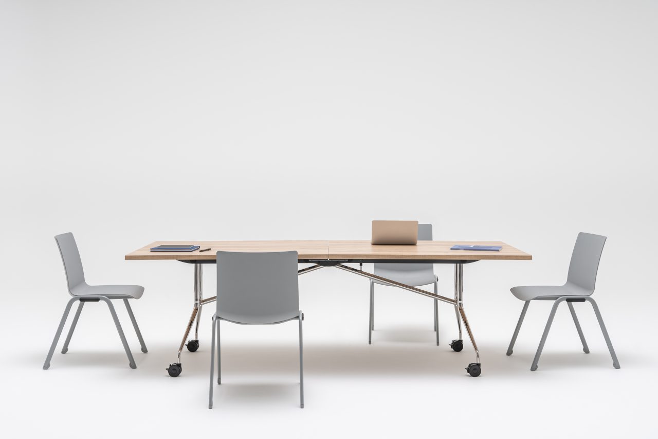 Folding Table Plica