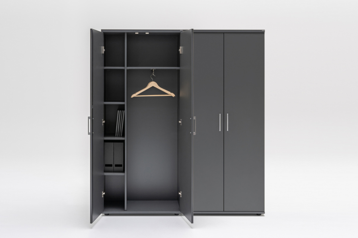 Wardrobe Standard