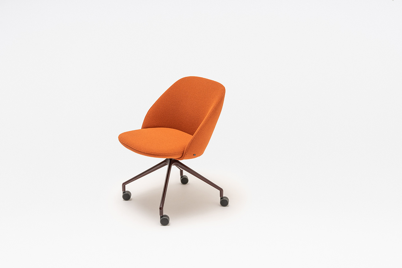 Conferentie Fauteuil Met Draaibare Voetbasis Paralel