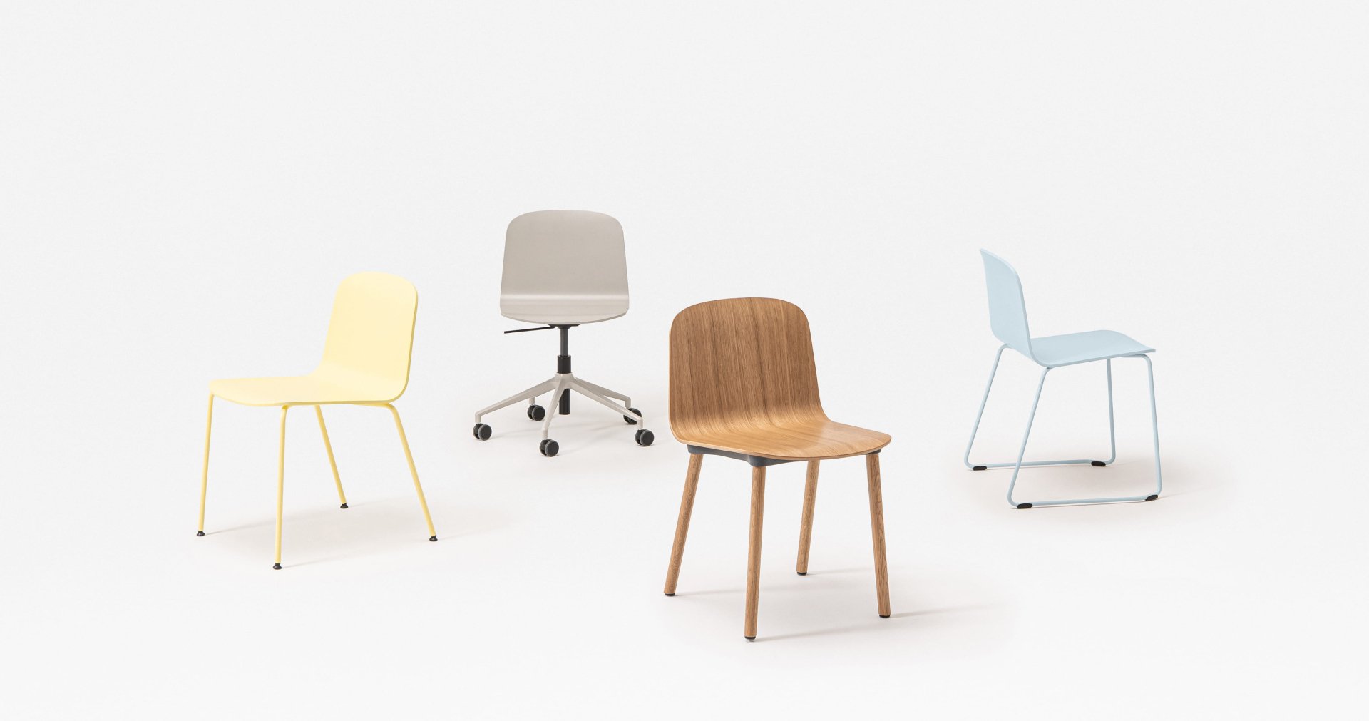 plywood chair with a wooden base Nud